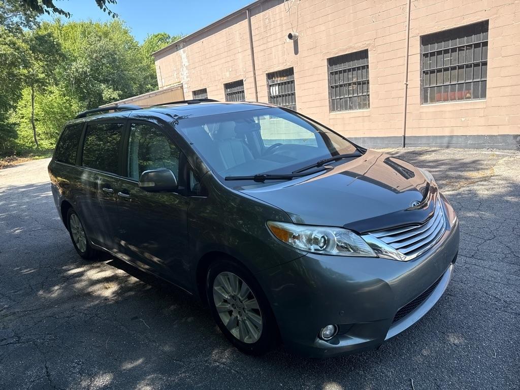 Toyota Sienna Limited Premium FWD 7-Passenger V6 2014