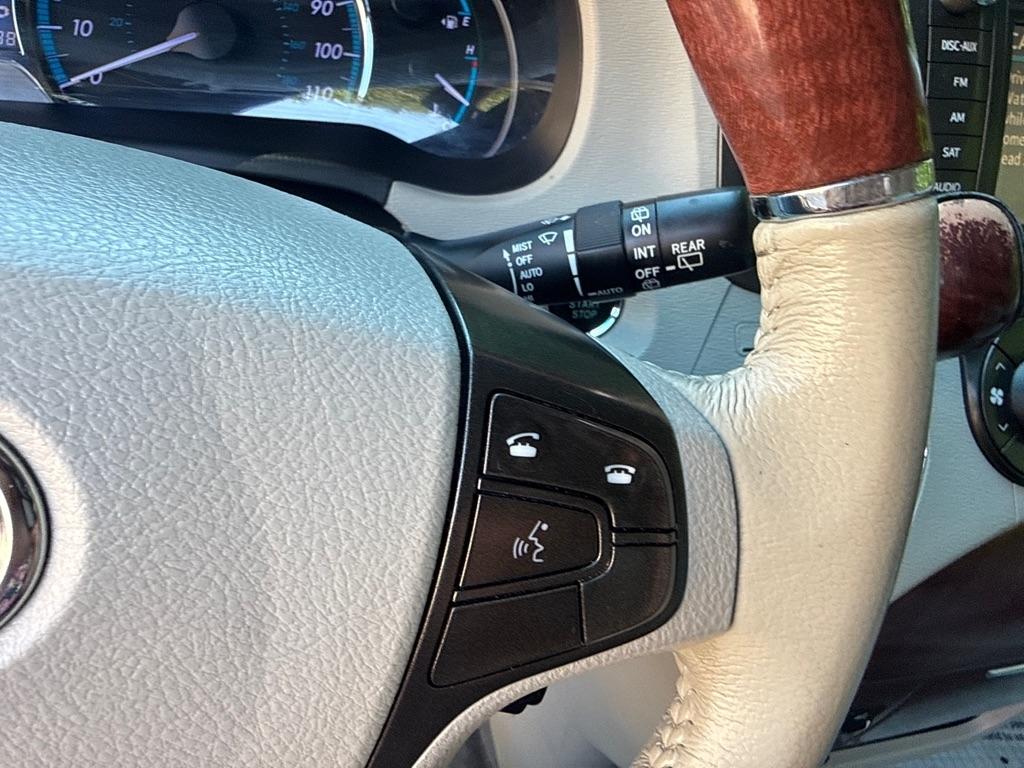 Toyota Sienna Limited Premium FWD 7-Passenger V6 2014