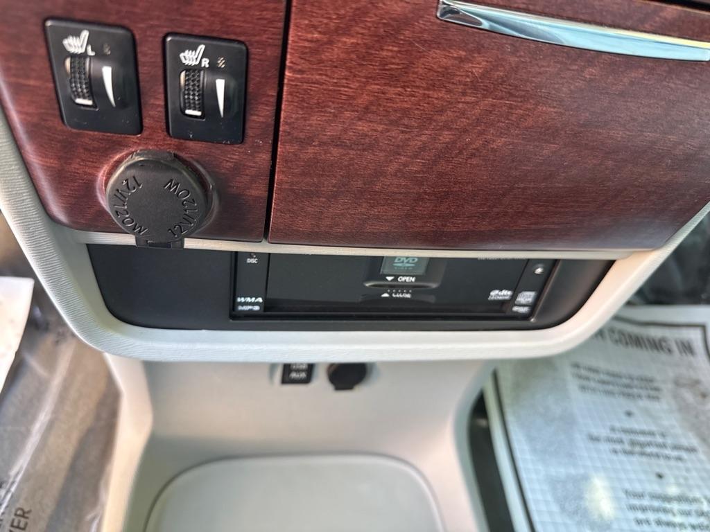 Toyota Sienna Limited Premium FWD 7-Passenger V6 2014