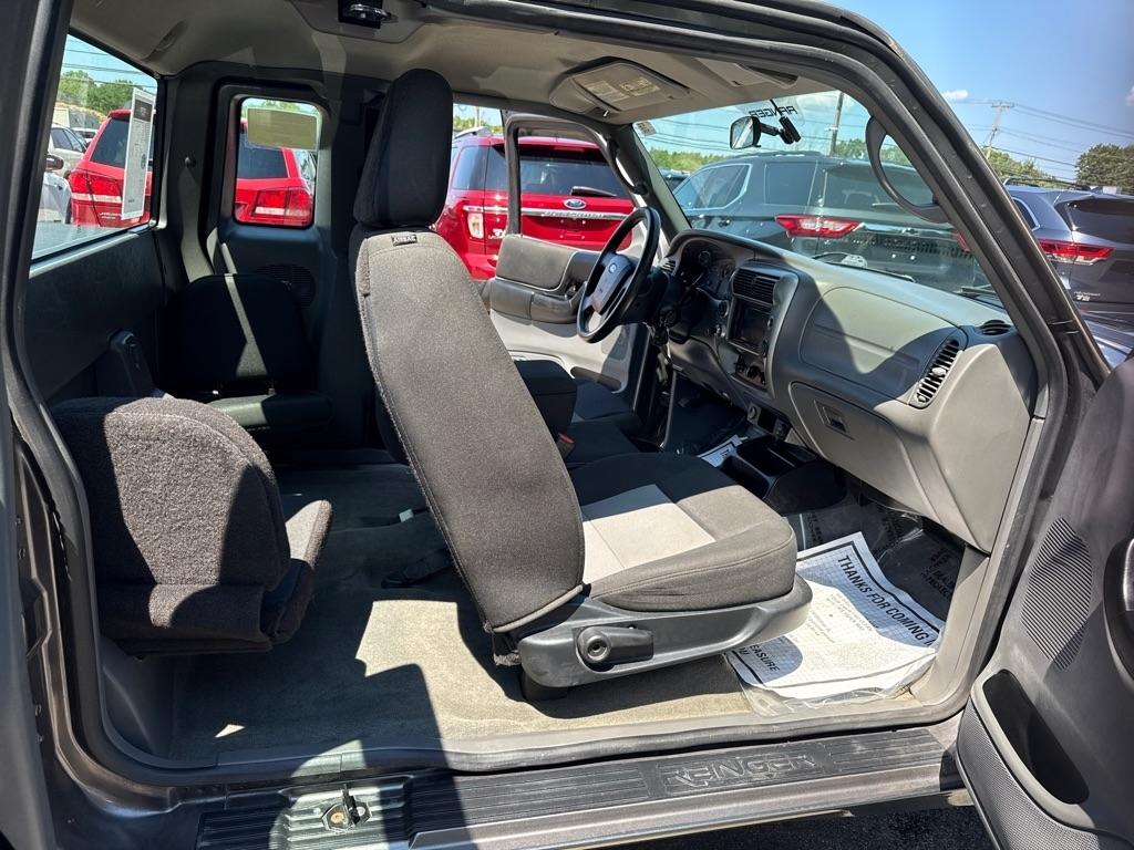 Ford Ranger XLT SuperCab 4-Door 4WD 2011