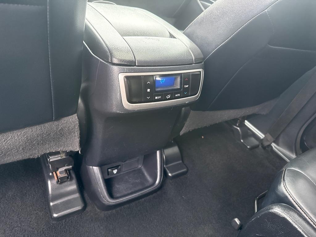 Toyota Highlander XLE AWD V6 2015