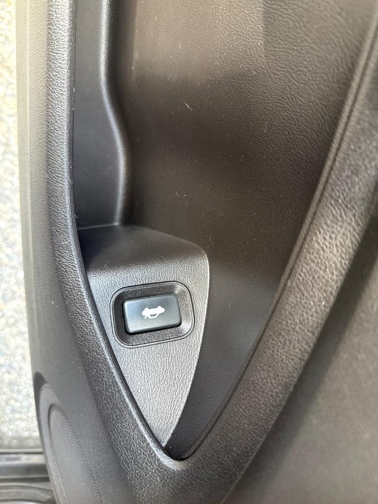 Acura TSX 5-speed AT 2012