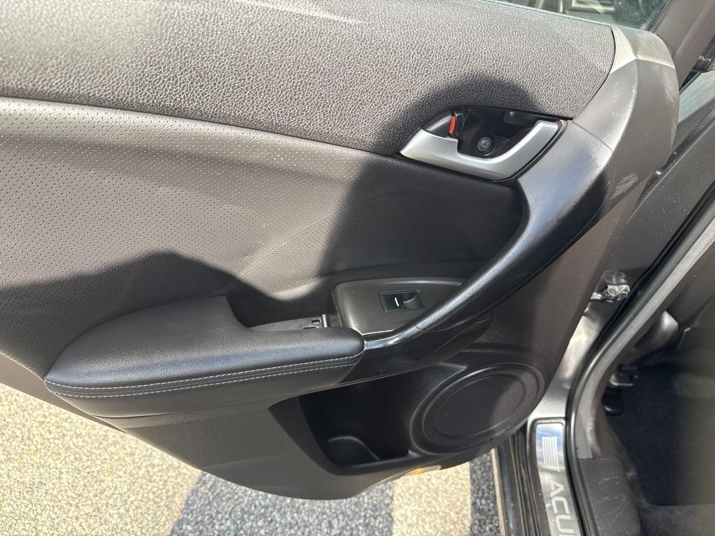 Acura TSX 5-speed AT 2012