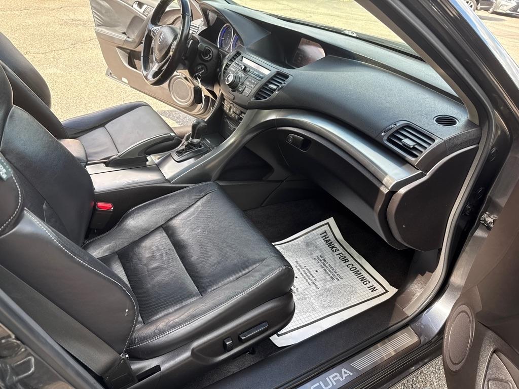 Acura TSX 5-speed AT 2012