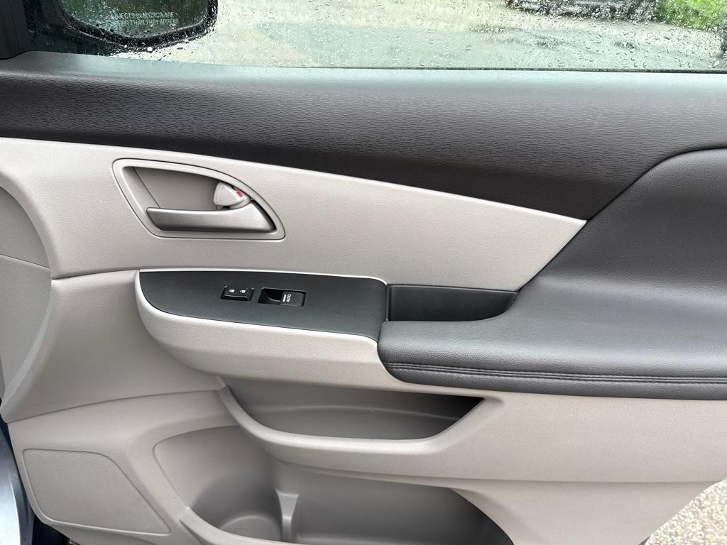 Honda Odyssey EX-L Auto 2012