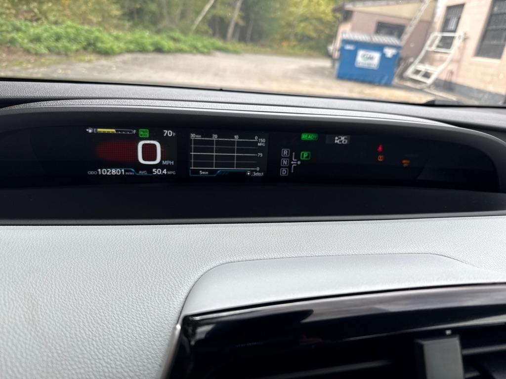 Toyota Prius Two 4D Hatchback 2017