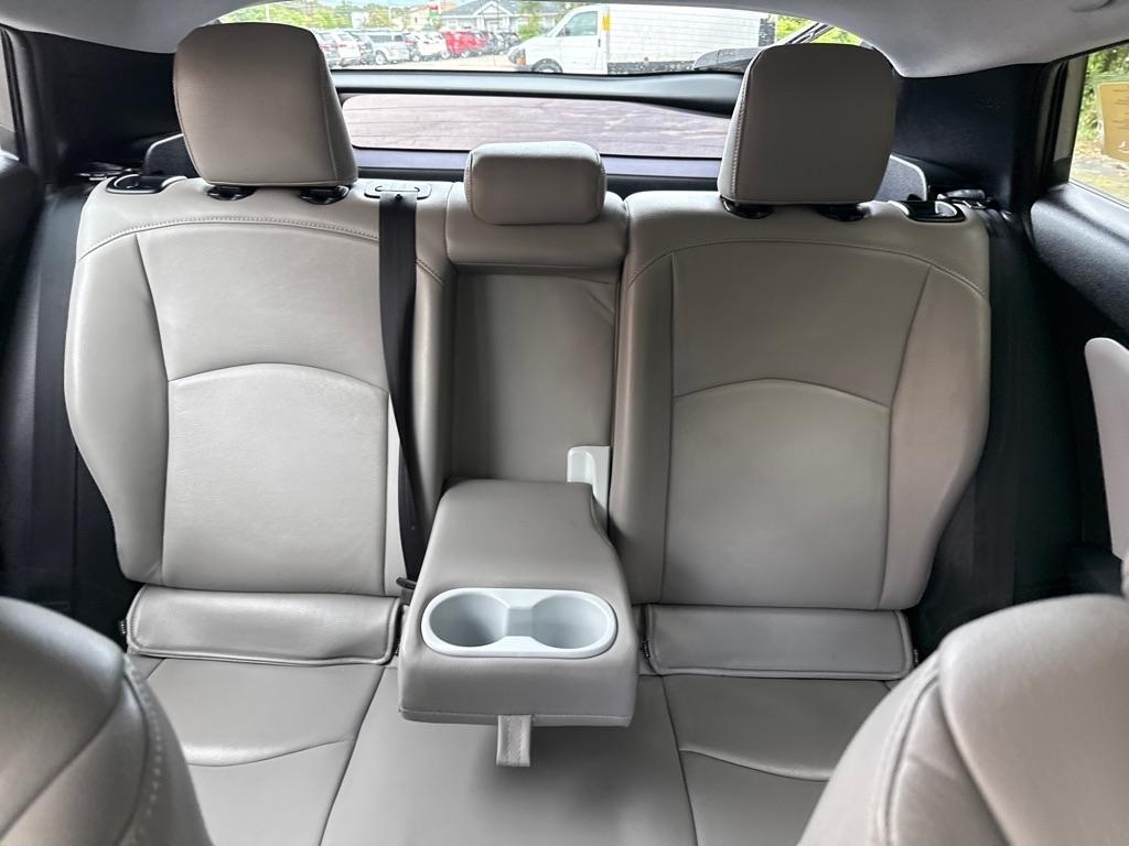 Toyota Prius Two 4D Hatchback 2017