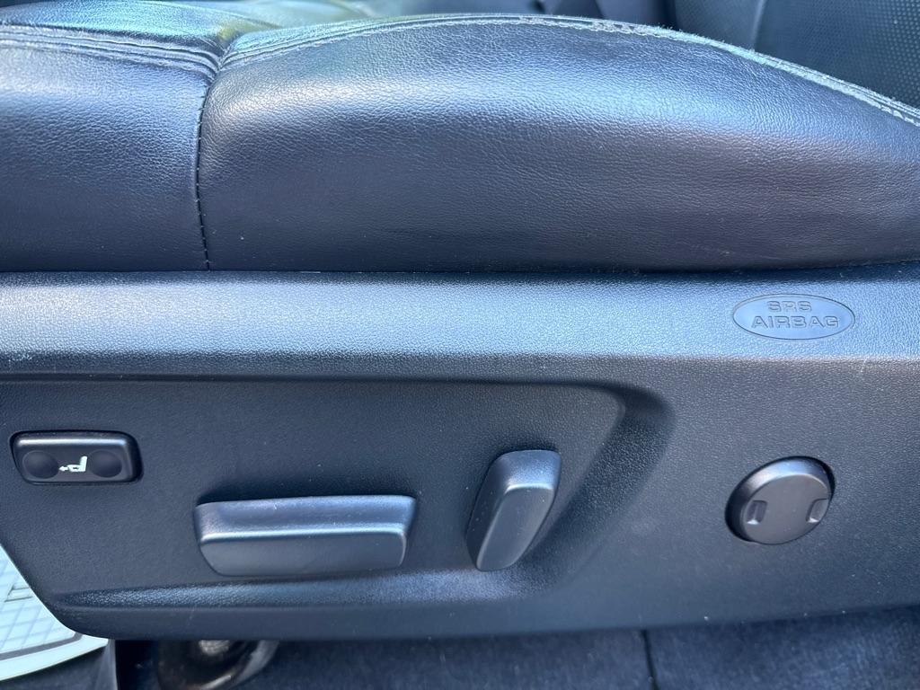 Toyota Tundra Platinum CrewMax 5.7L 4WD 2014
