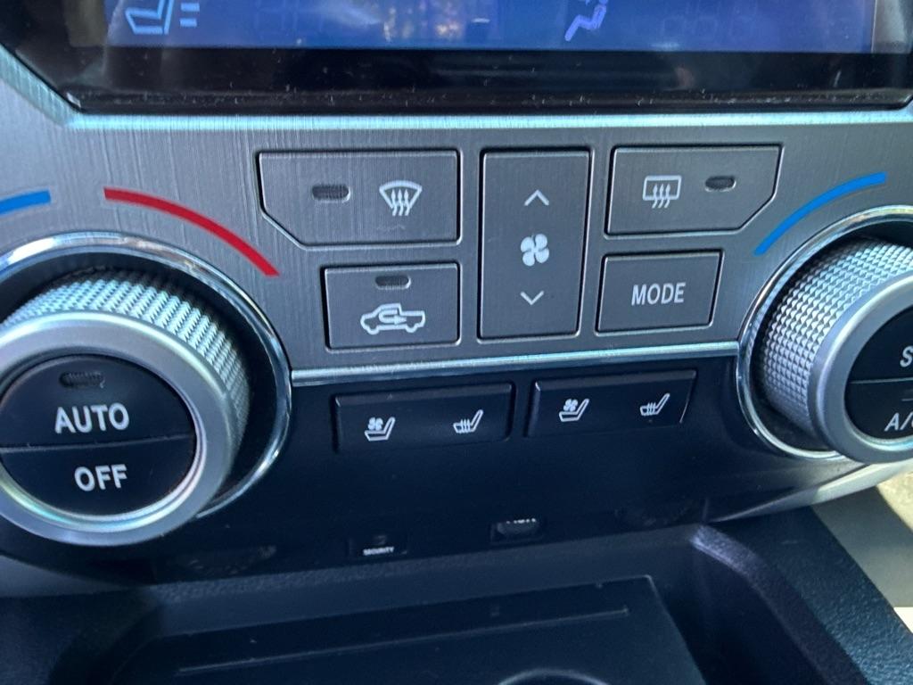 Toyota Tundra Platinum CrewMax 5.7L 4WD 2014
