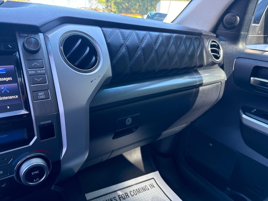 Toyota Tundra Platinum CrewMax 5.7L 4WD 2014