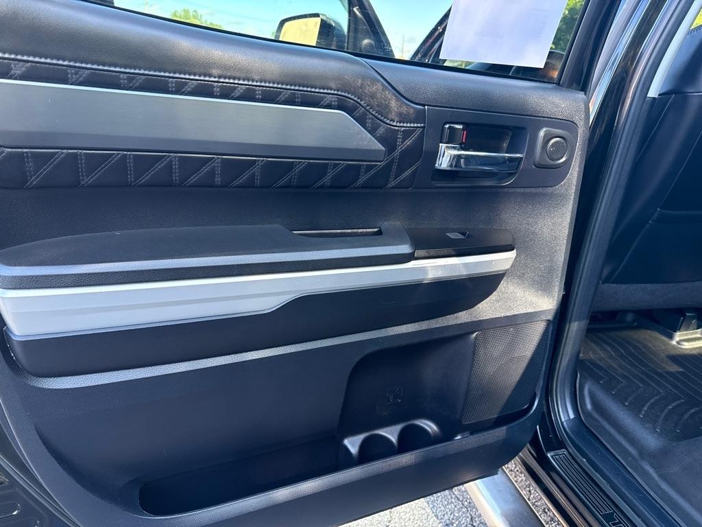 Toyota Tundra Platinum CrewMax 5.7L 4WD 2014