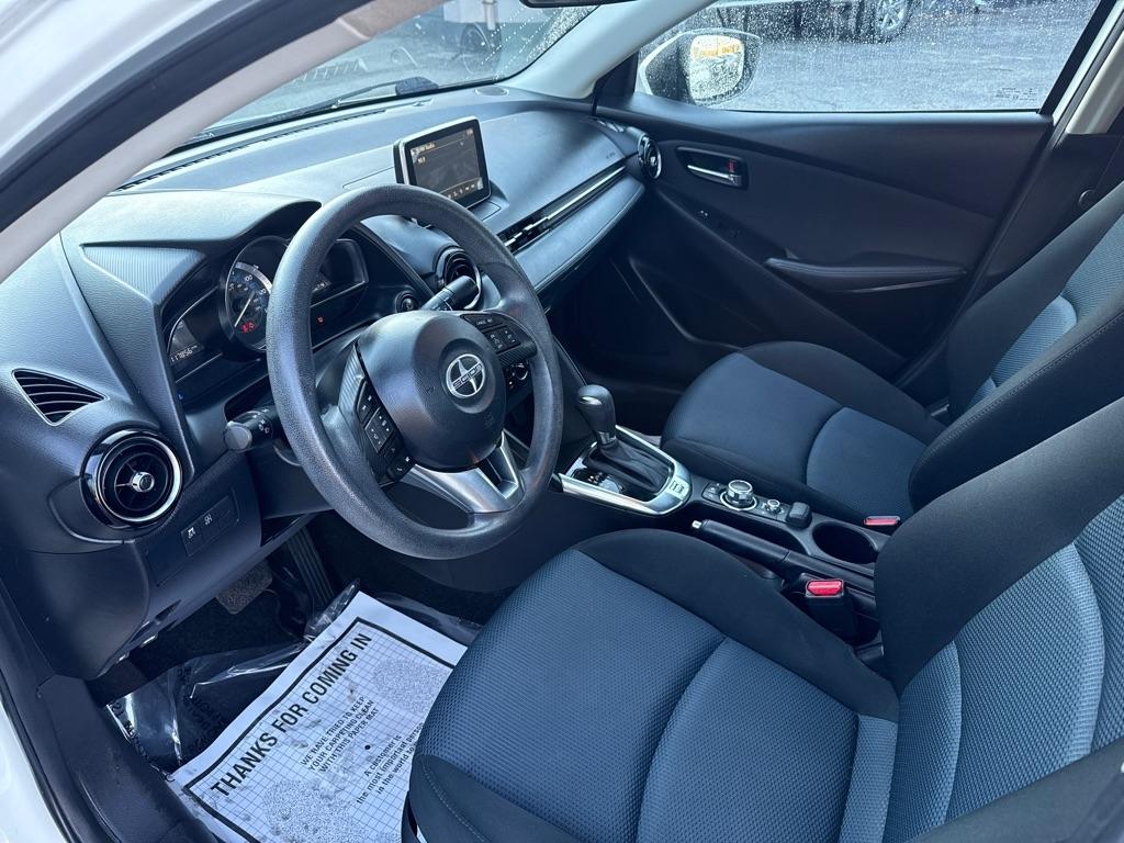 Scion iA 4dr Sdn Auto (Natl) 2016