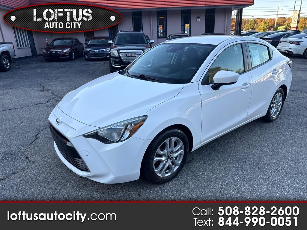 Scion iA 4dr Sdn Auto (Natl) 2016