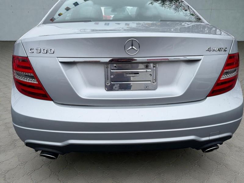 Mercedes-Benz C-Class C300 4MATIC Luxury Sedan 2012