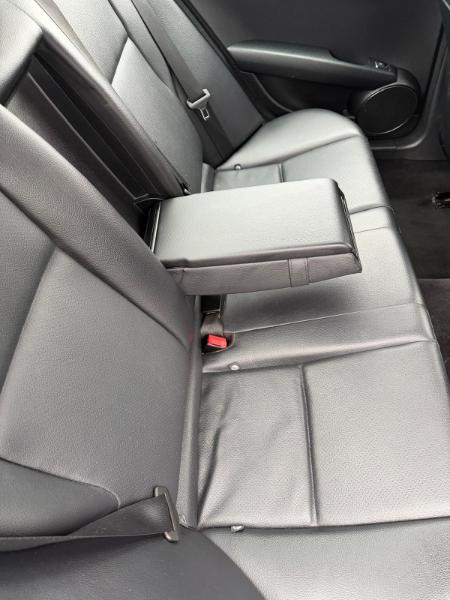 Mercedes-Benz C-Class C300 4MATIC Luxury Sedan 2012