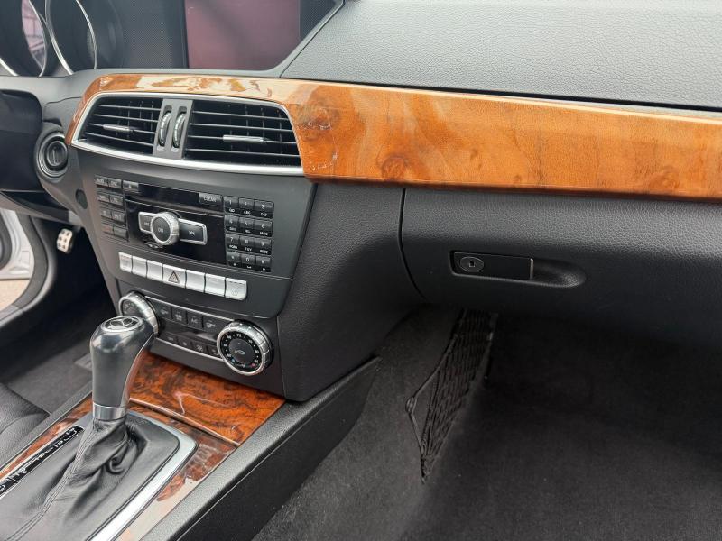 Mercedes-Benz C-Class C300 4MATIC Luxury Sedan 2012