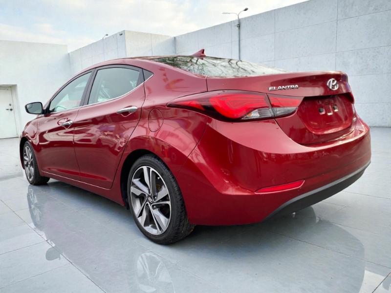 Hyundai Elantra SE 6AT 2016