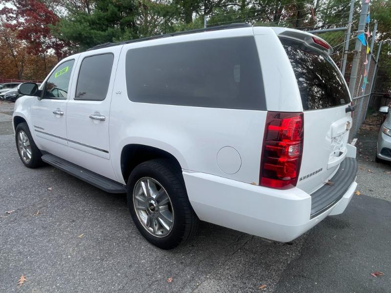 2010 Chevrolet Suburban LTZ 1500 4WD