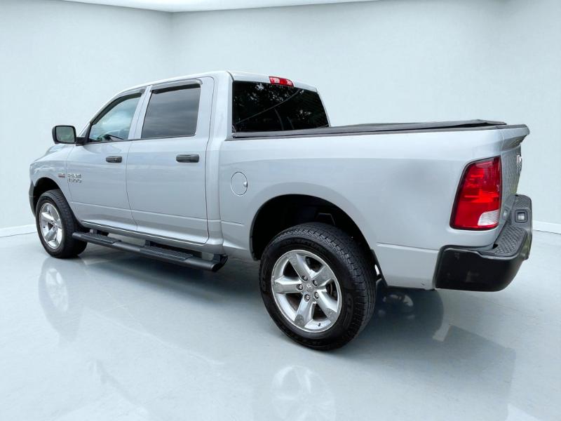 2016 RAM 1500 Tradesman Crew Cab SWB 4WD