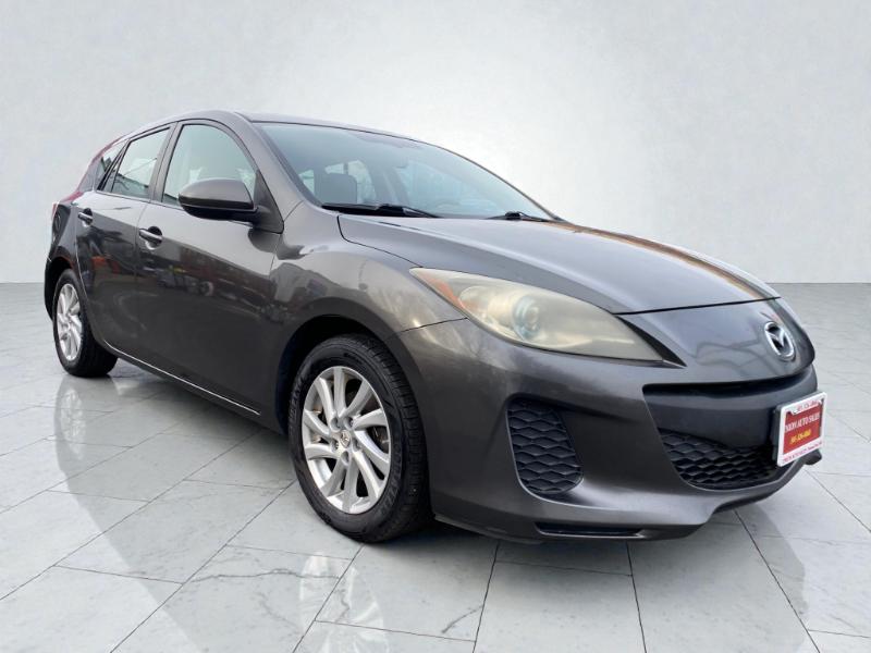 Mazda MAZDA3 I Grand Touring 5-Door 2012