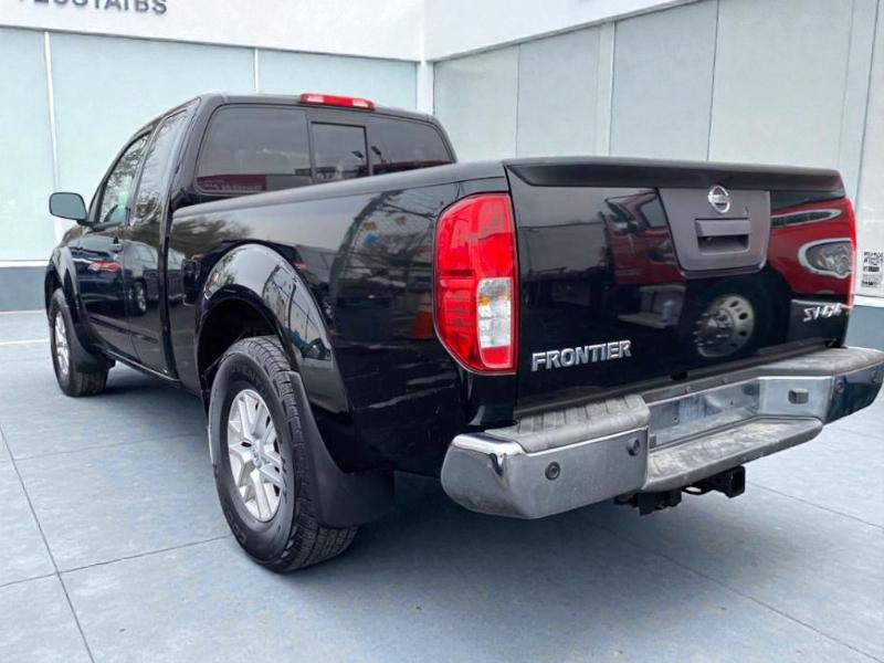 Nissan Frontier S Crew Cab 5AT 4WD 2015