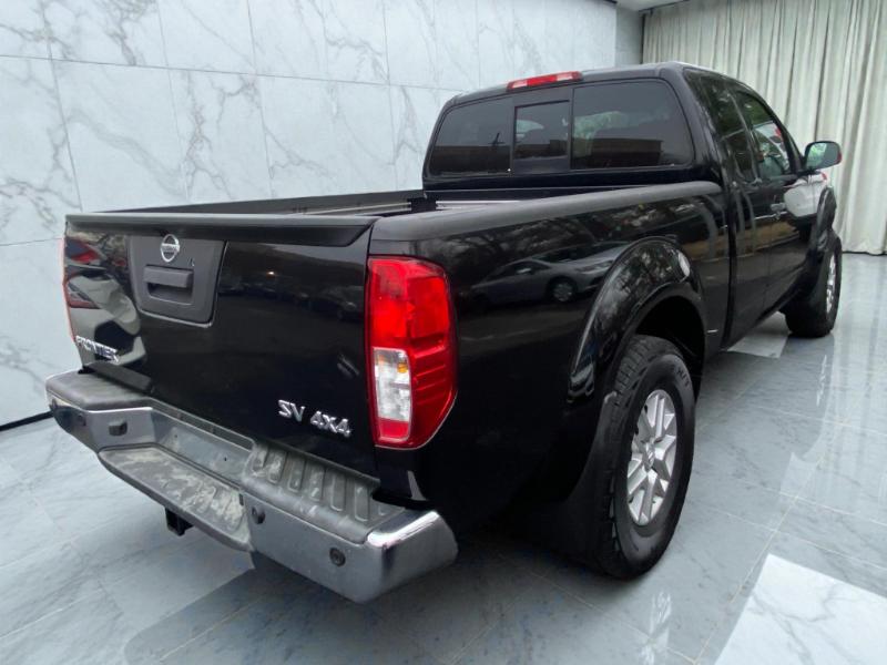 Nissan Frontier S Crew Cab 5AT 4WD 2015