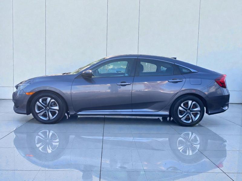 Honda Civic LX Sedan CVT 2016