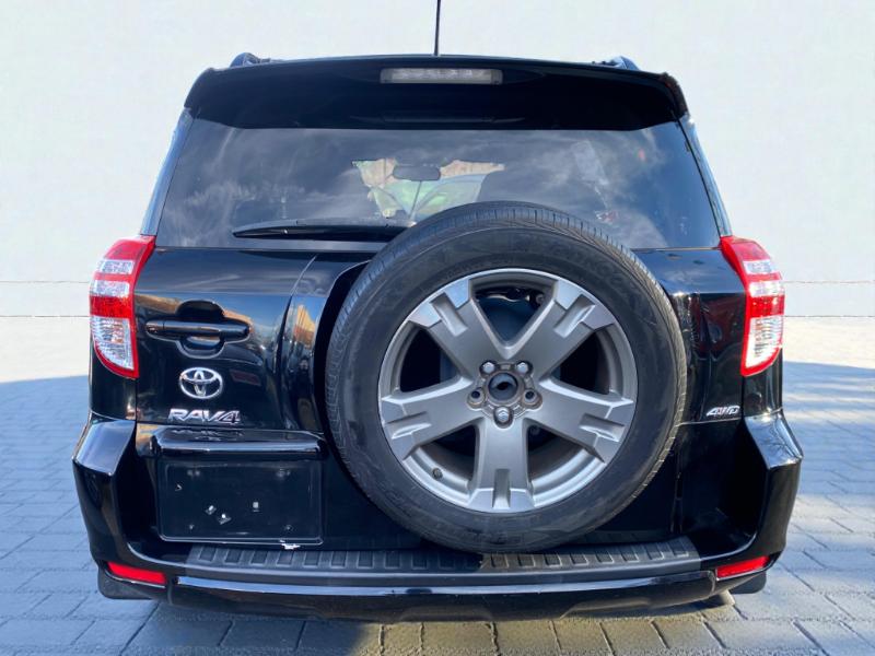 Toyota RAV4 Sport I4 4WD 2012