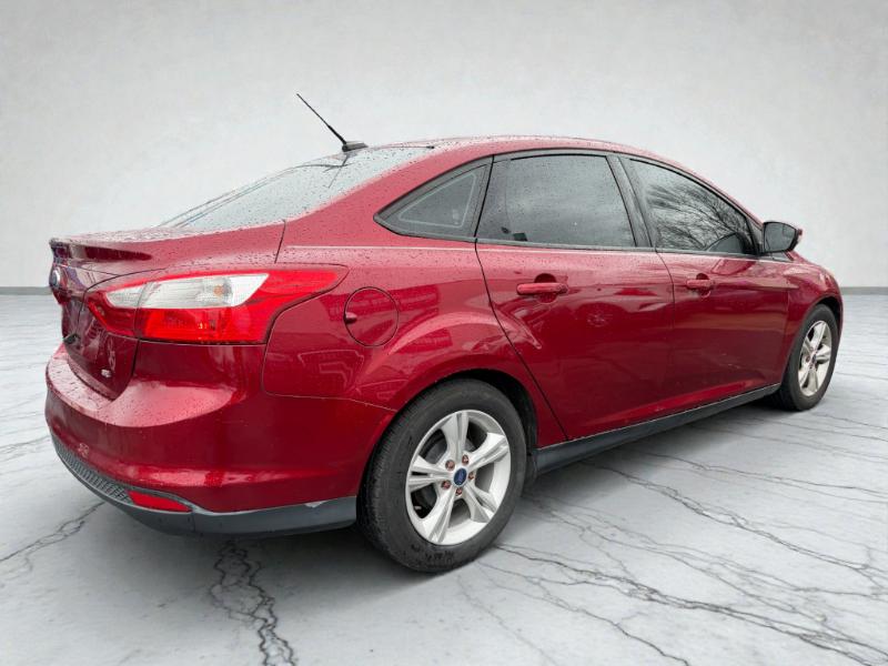 Ford Focus SE Sedan 2014