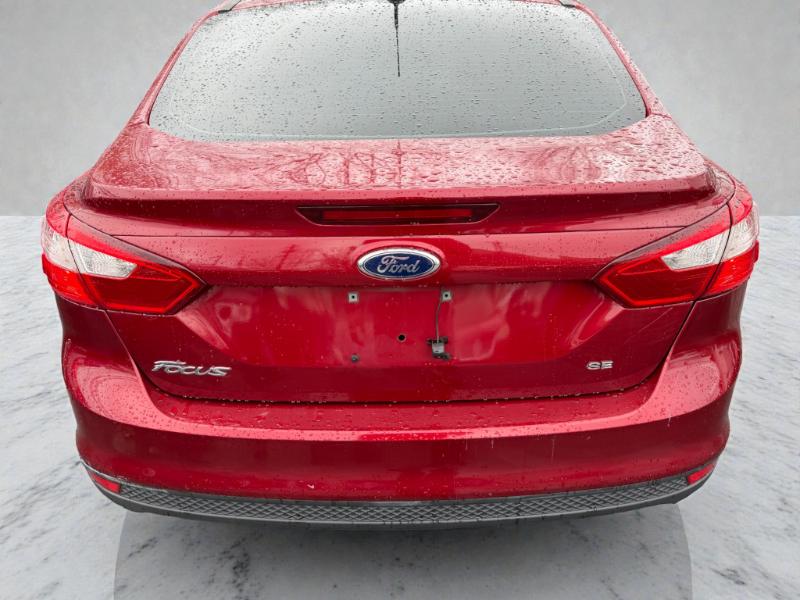 Ford Focus SE Sedan 2014