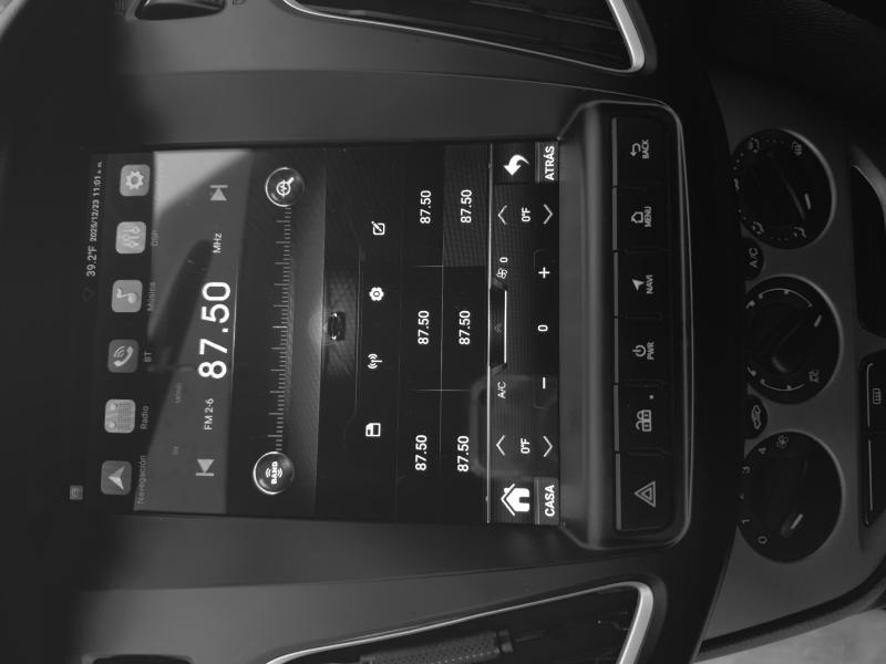 Ford Focus SE Sedan 2014