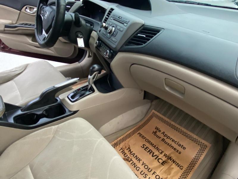 Honda Civic EX Sedan 5-Speed AT 2012