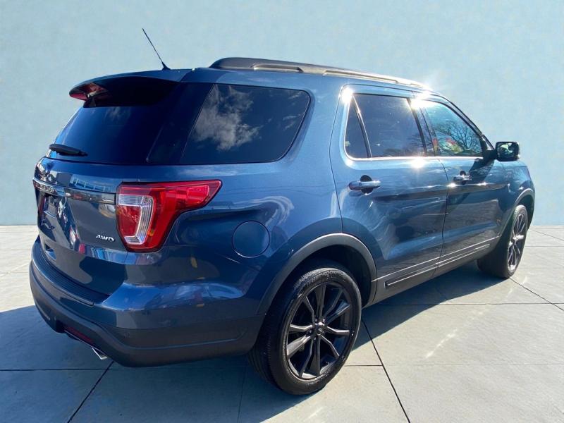 Ford Explorer XLT 4WD 2018