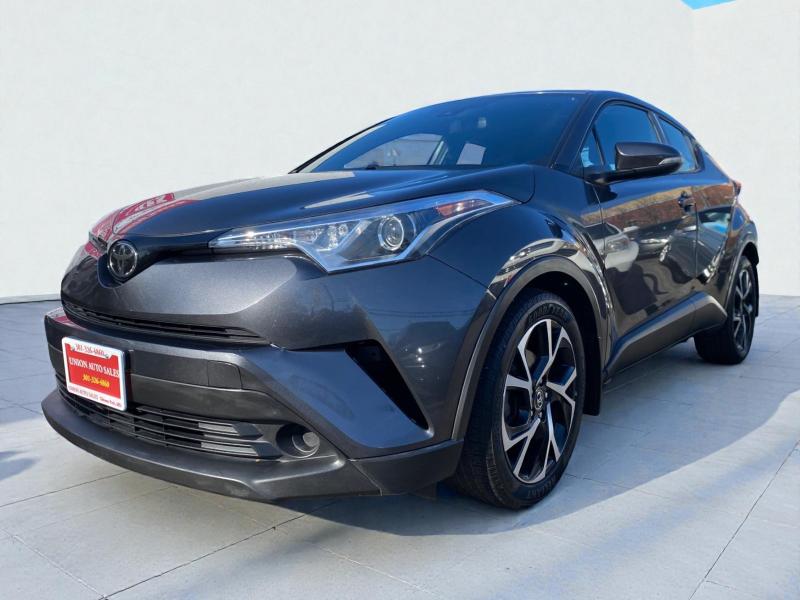 Toyota C-HR XLE 2018