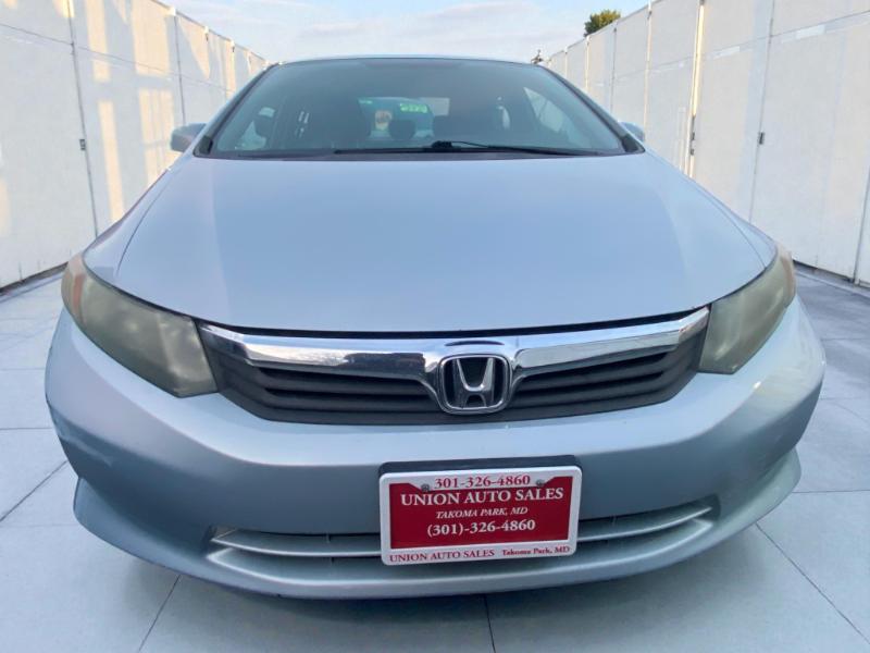 Honda Civic LX Sedan 5-Speed AT 2012