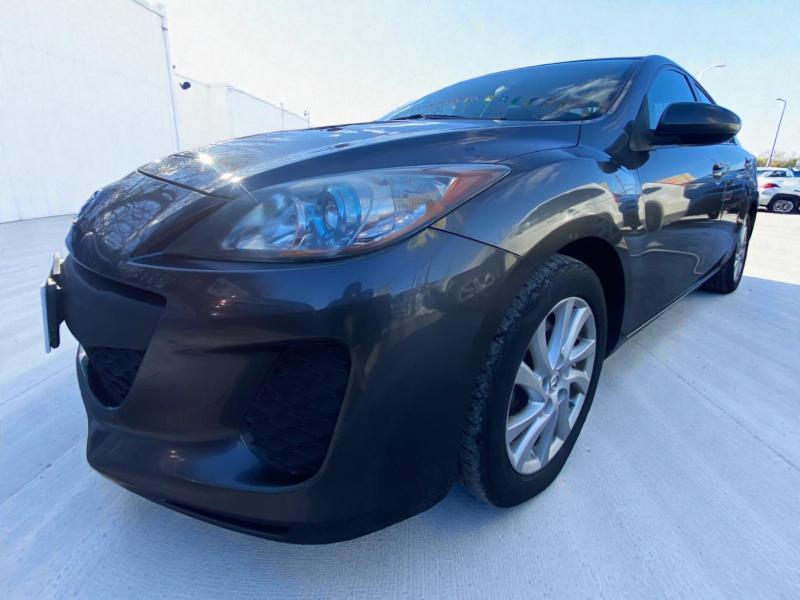 Mazda MAZDA3 i Touring 4-door 2012