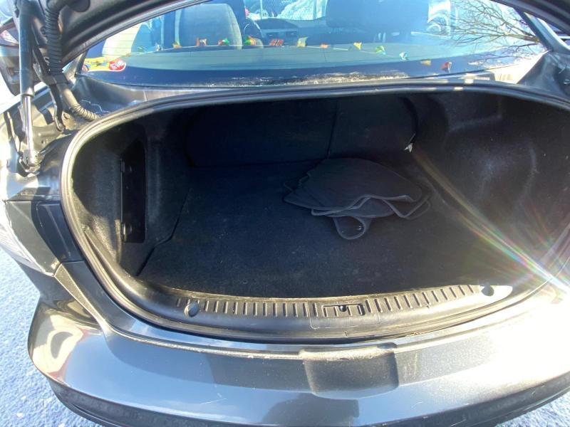 Mazda MAZDA3 i Touring 4-door 2012