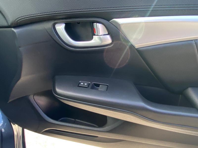 Honda Civic EX-L Sedan 5-Speed AT 2013