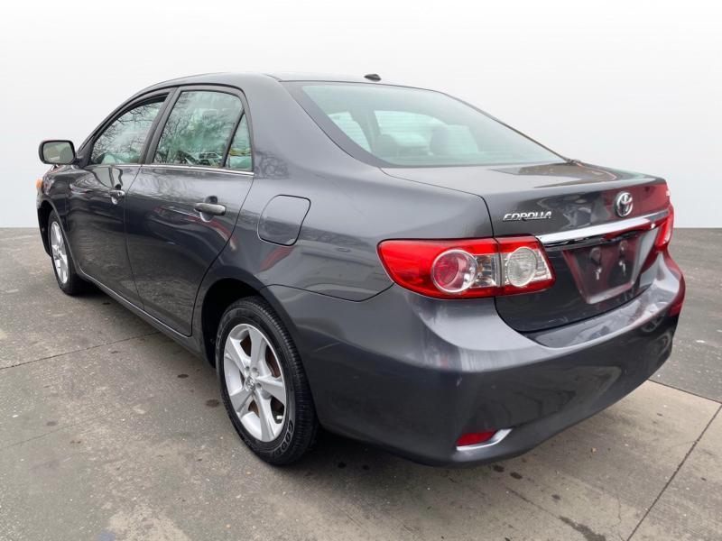 2013 Toyota Corolla S 5-Speed MT