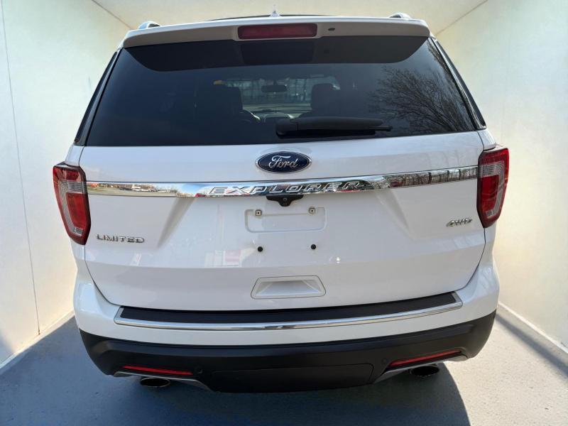 Ford Explorer Limited 4WD 2018