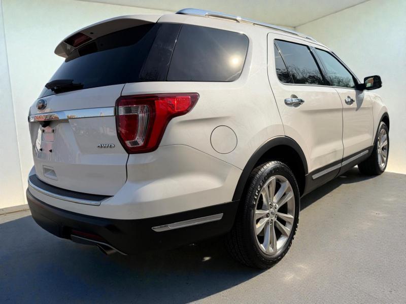 Ford Explorer Limited 4WD 2018