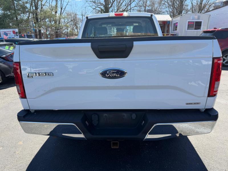 Ford F-150 XL SuperCab 6.5-ft. Bed 2WD 2015