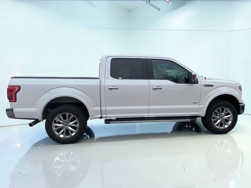 Ford F-150 4WD SuperCab 163" Lariat w/HD Payload Pkg 2016