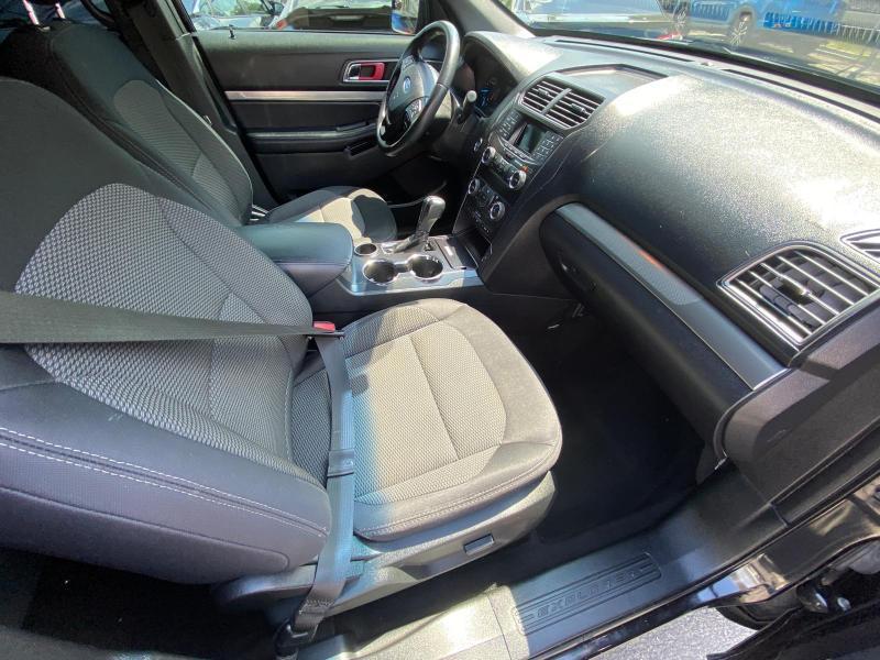 Ford Taurus Limited FWD 2013