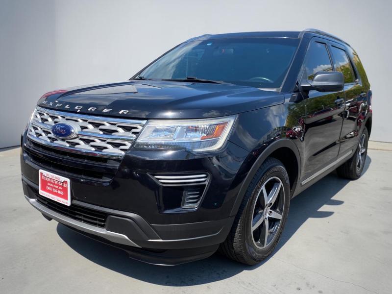 Ford Explorer XLT FWD 2019
