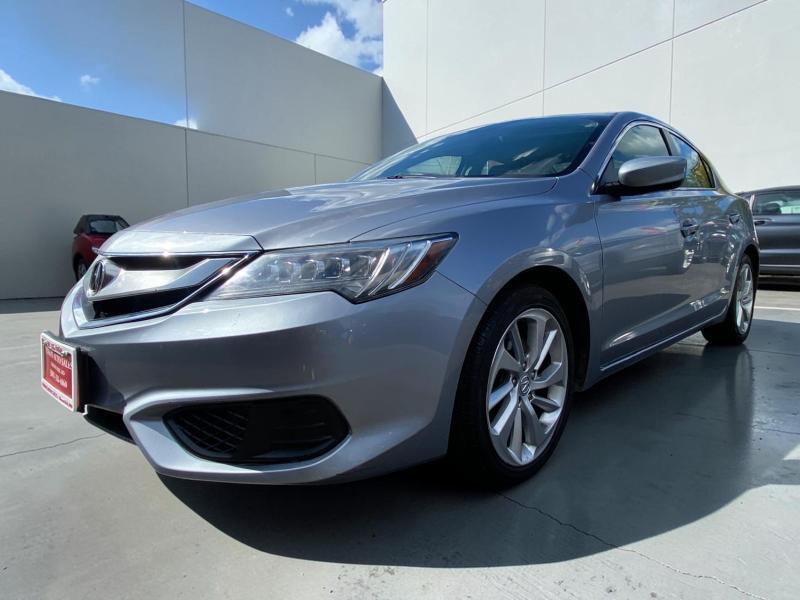 Acura ILX 8-Spd AT w/ Premium Package 2016