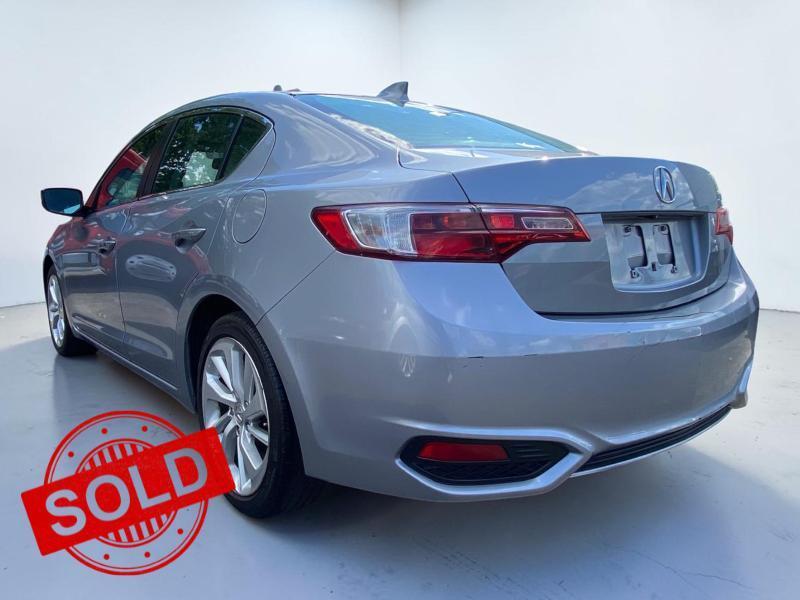 2016 Acura ILX 8-Spd AT w/ Premium Package