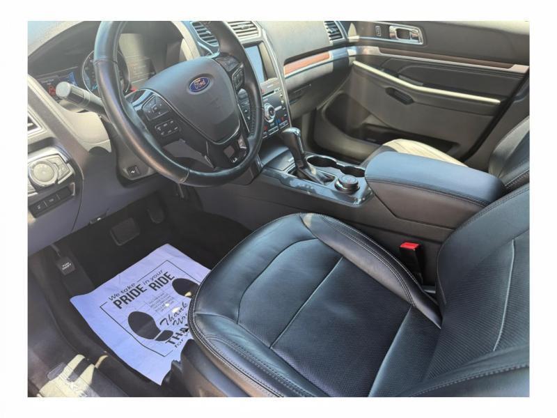Ford Explorer Limited 4WD 2017