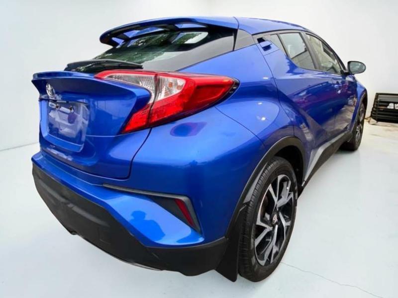 Toyota C-HR XLE 2018