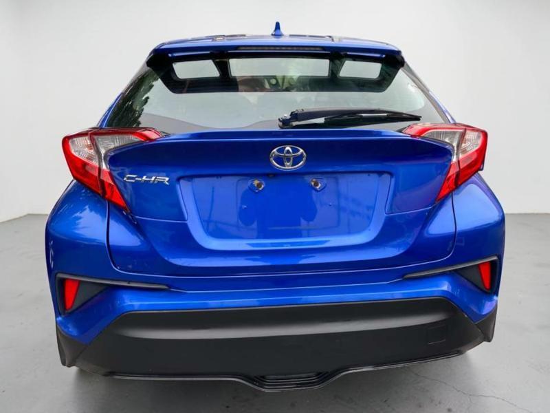 Toyota C-HR XLE 2018